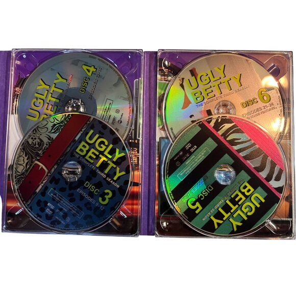 Ugly Betty 2009 DVD The Complete Third Season Comedy America Ferrera Pre-Owned - Picture 4 of 7